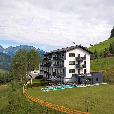 Lovely With Shared Pool Ξενοδοχείο Sankt Martin am Tennengebirge