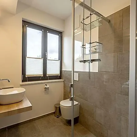 Lovely With Shared Pool 2* Sankt Martin am Tennengebirge