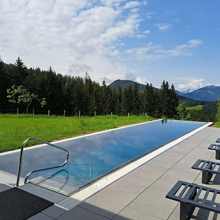 Lovely With Shared Pool 2* Sankt Martin am Tennengebirge
